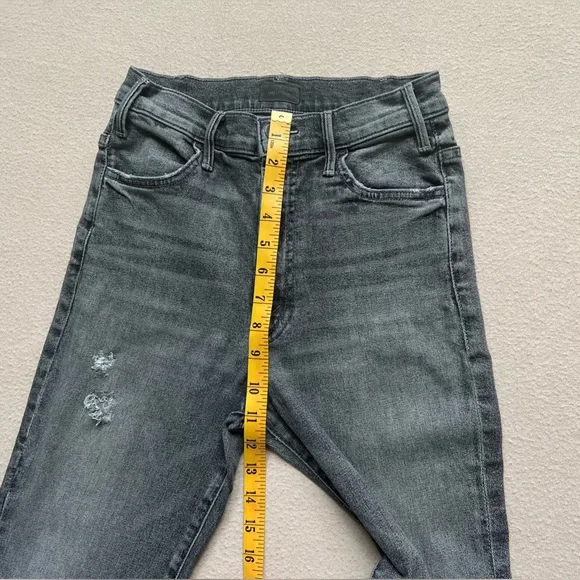 Mother Hustler Crop Step Chew Jeans Sz 27 Scene of the Crime Black Denim - Picture 13 of 14